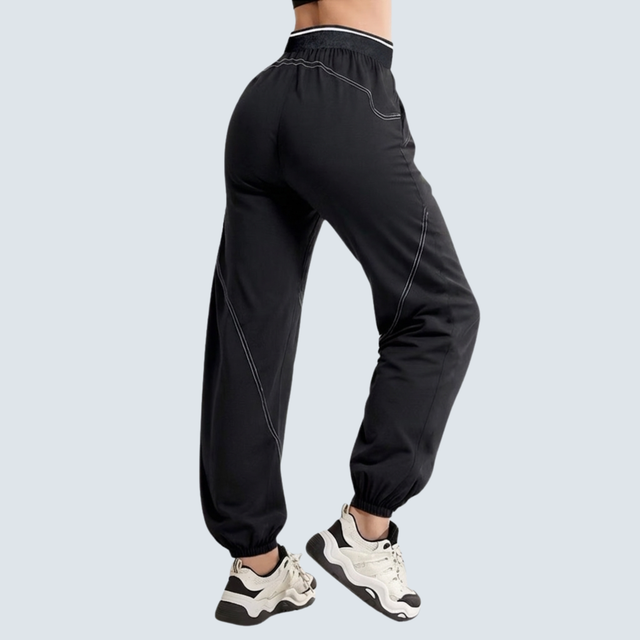 Kaira Jogger